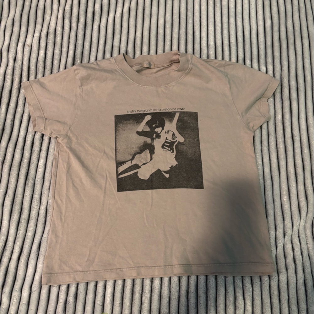 Brandy Melville baby graphic tee